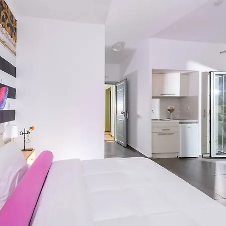 Angela Aparthotel Sissi